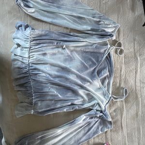 American Eagle clothing they are a mix of small and medium sizes